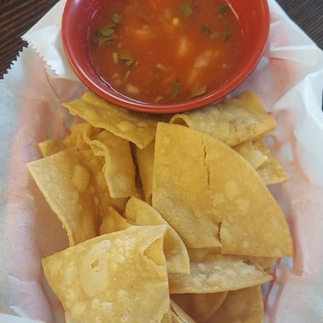 Chips & Salsa.