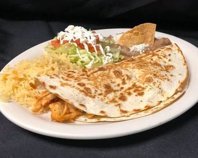 QUESADILLA SUPREMA.